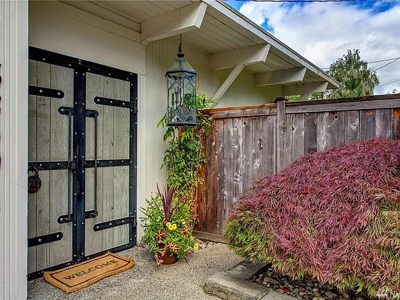 Front entry to the home.
