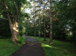 12 Brooktree Rd, East Windsor, NJ 08520