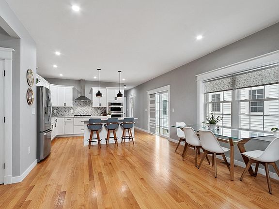 4th image of 5 Baldwin Ct #5