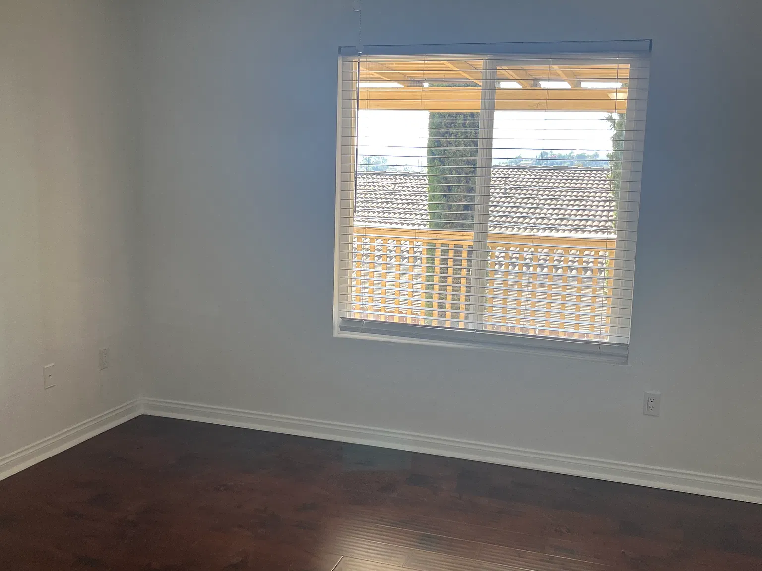 2 bed, 1054 sqft, $2,450 — Photo 4