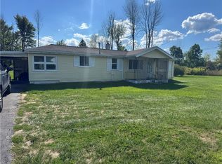 7924 Ridge Rd E, Sodus, NY 14551
