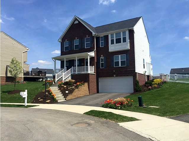 2nd image of 115 Ashford Ct