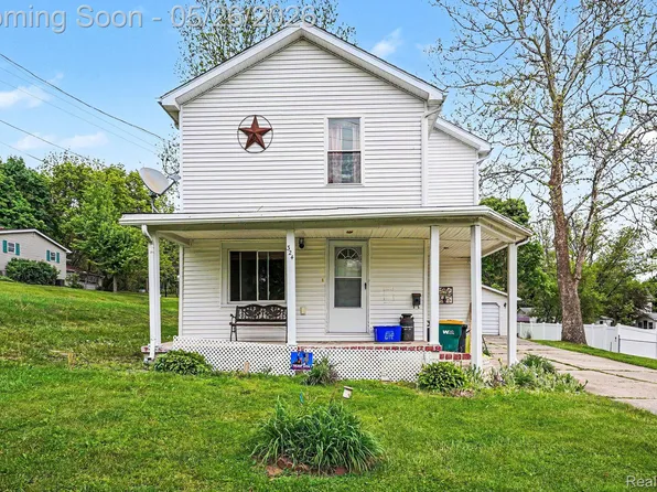 324 George St, Flushing, MI 48433