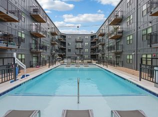 Wesley Place, Indianapolis, IN 46202