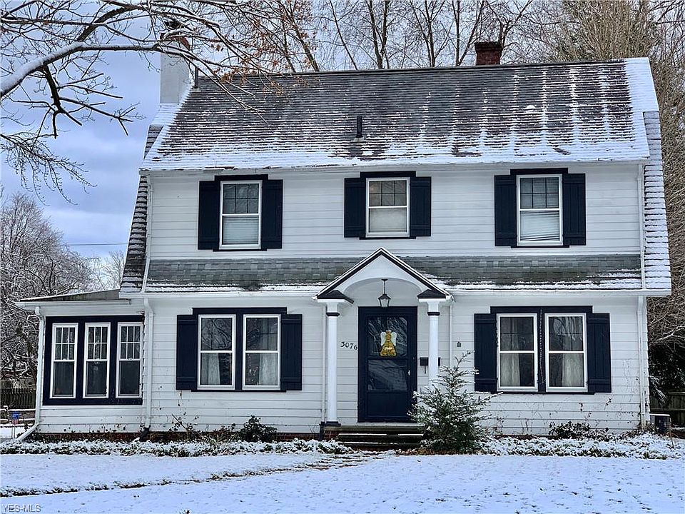 1st image of 3076 Crescent Dr NE
