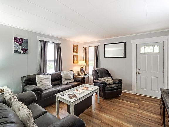 5th image of 57 W Charlotte Ave