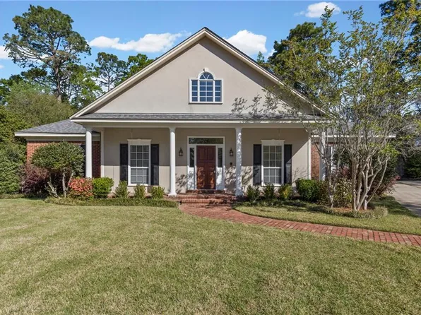 1100 Savannah Dr, Mobile, AL 36609