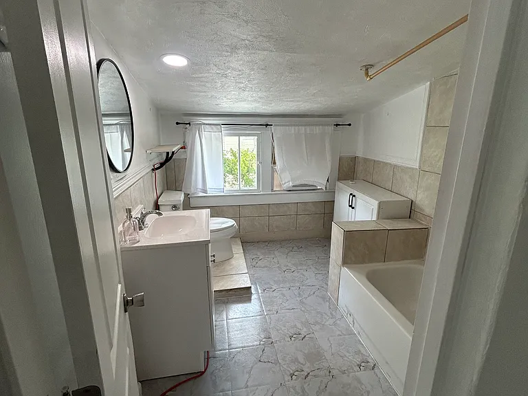 122 S Peninsula Dr — Photo 11