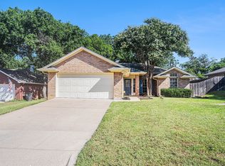 1310 McAnear Ct, Cleburne, TX 76033