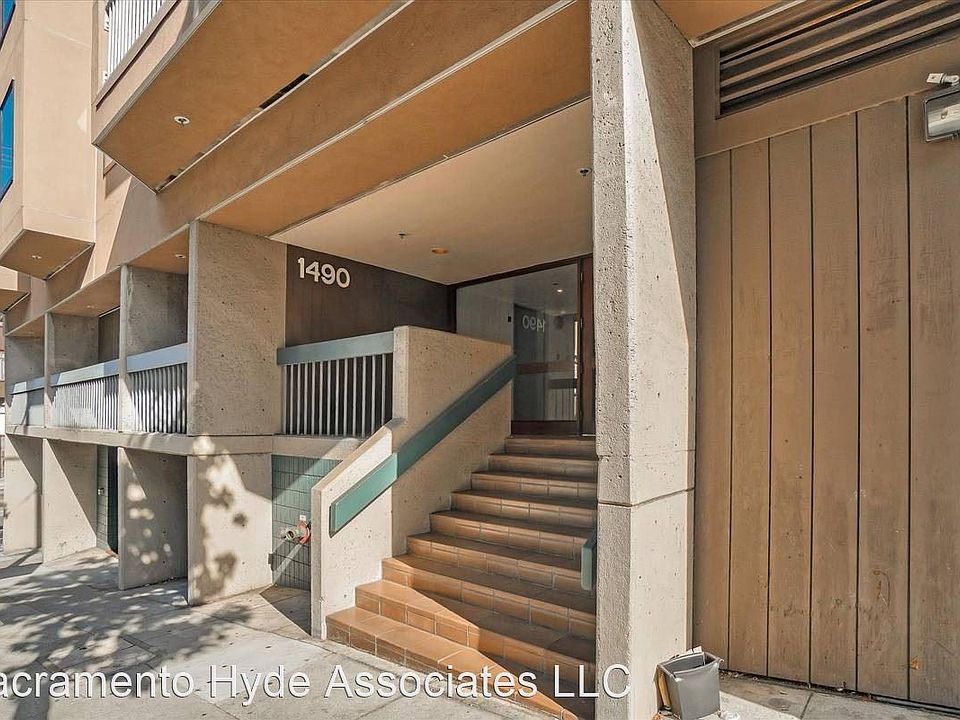 1st image of 1490 Sacramento St #1B