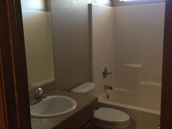 4th image of 1832 Arbor Dr