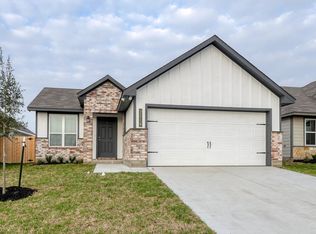 2218 John Ross Ct, Bryan, TX 77807