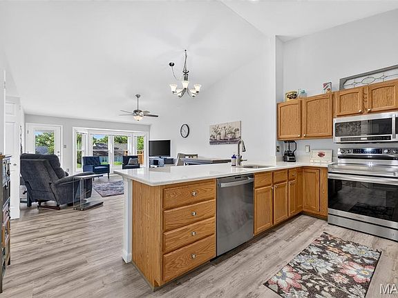 3rd image of 143 Maryland Dr #54A