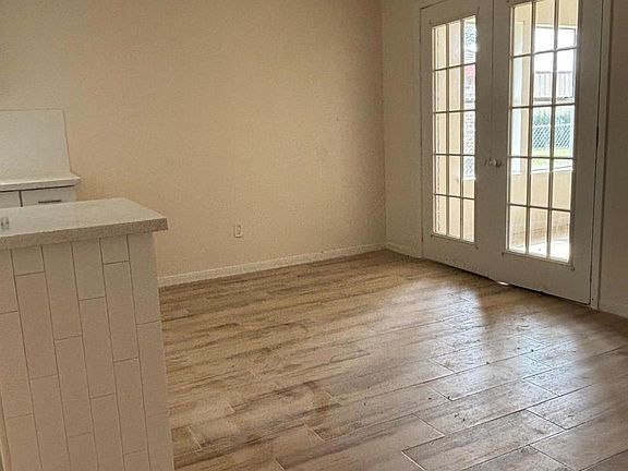 5th image of 1808 Leissner St