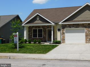 93 Old Mill Rd, Waynesboro, PA 17268