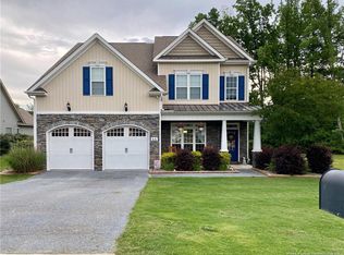 44 Jack Harris Ln, Spring Lake, NC 28390