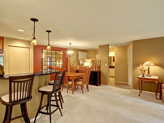 4th image of 424 102nd Ave SE APT 205