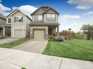 3084 SE Kingswood Ave, Hillsboro, OR 97123