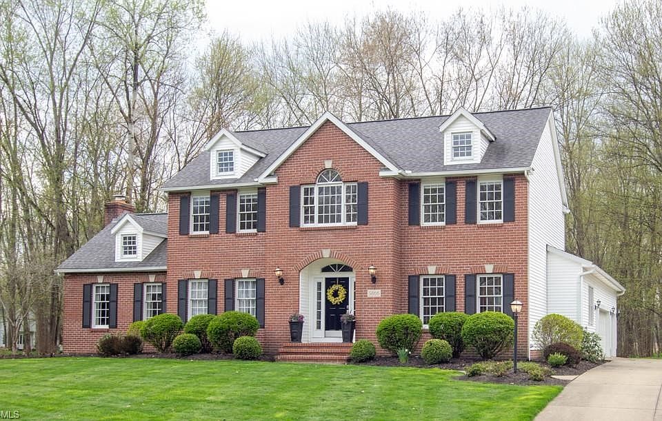1st image of 5866 Heritage Ct