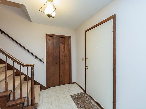 5th image of 2612 Mulberry Dr
