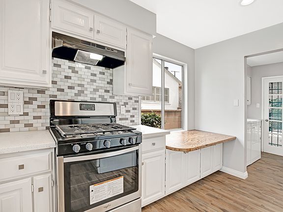 5th image of 7862 Louise Ave