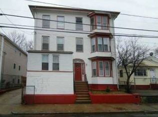 136 Oxford St, Providence, RI 02905