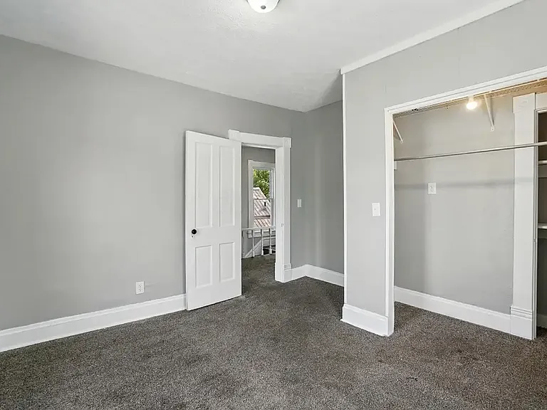 928 Miller Ave — Photo 8