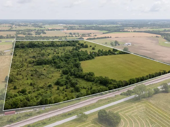 00 Lawrence 1220, Aurora, MO 65605
