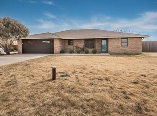 305 W Valencia Dr, Amarillo, TX 79118