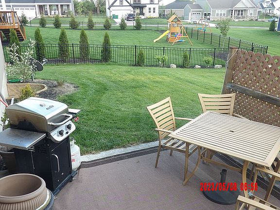 2nd image of 1641 Red Oak Dr