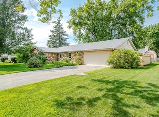 2304 W Christy Ln, Muncie, IN 47304