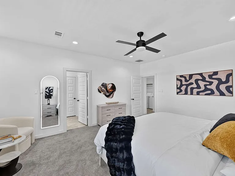 Bedroom