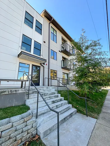 Sunrise Apartments Photo 1
