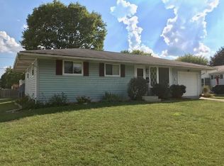 125 Quaker Rd, Heath, OH 43056