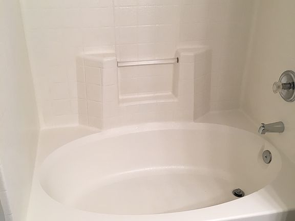5th image of 193 Wellesley Dr
