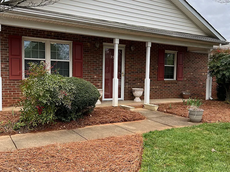 25 Brandywine Cir #25 — Photo 2