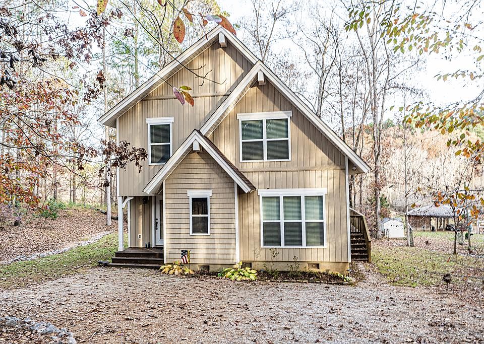 1st image of 45 Dogwood Dr