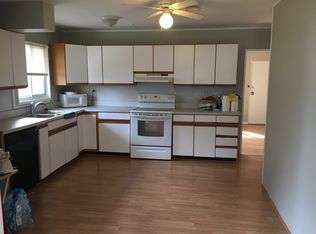 1313 Mark Trail Rd, Lyndon, KY 40242