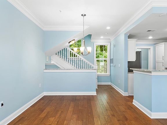 2nd image of 60 Fenwick Hall Aly APT 1215