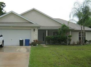 409 Maple St, Sebastian, FL 32958