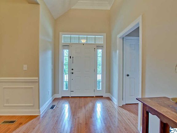 4th image of 272 Twin Lakes Dr