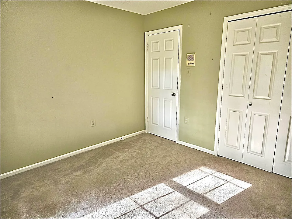 5815 Rockdale Ct