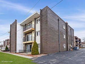 1st image of 355 Bluff Ave APT 3C
