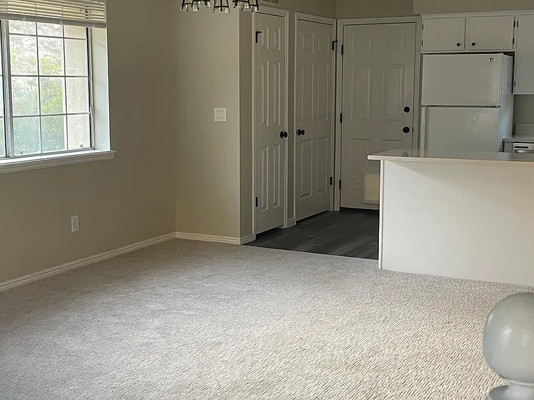 99 N 1850 W #12 — Photo 11