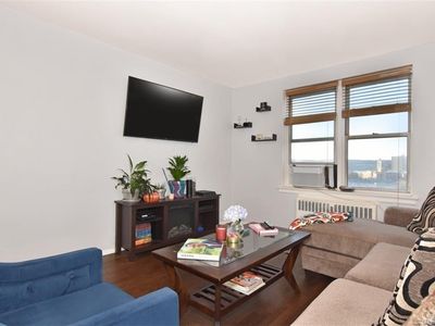 2630 Kingsbridge Ter APT 3Z, Bronx, NY, 10463