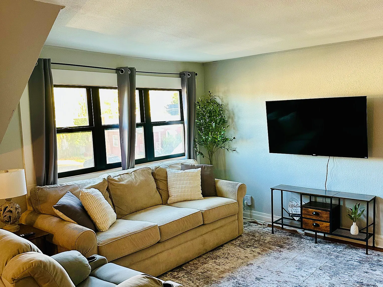1 bed, 850 sqft, $1,595 — Photo 3
