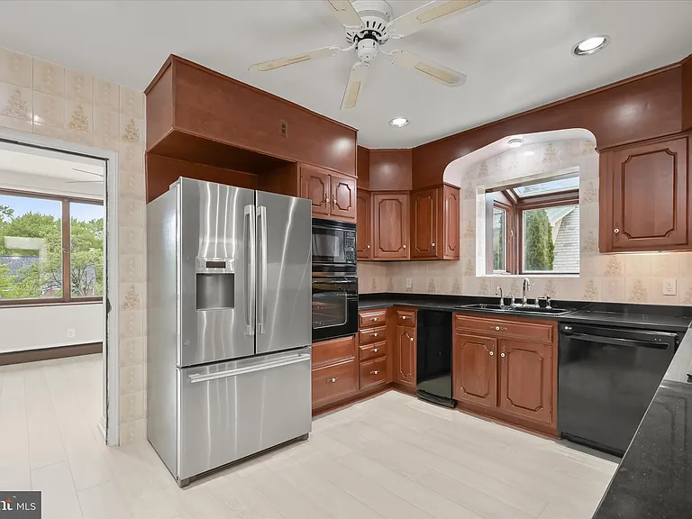 3007 Oliver St NW — Photo 15