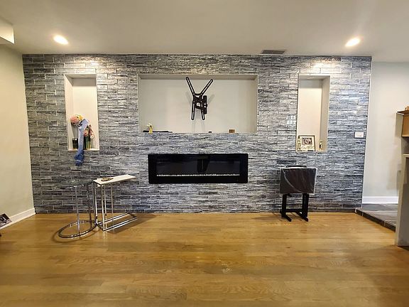 5th image of 5404 S Michigan Ave #Bs