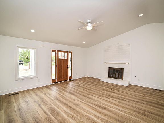 5th image of 204 16th St
