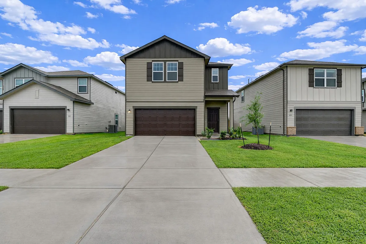 Building Photo - 8815 Vacek Crossing Way
